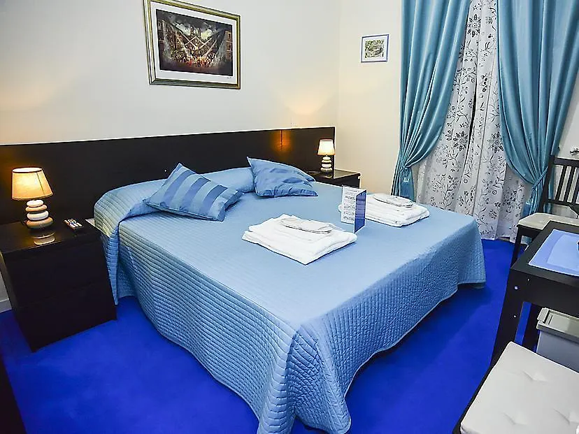 Kambal B&B Relais Rome 2*,